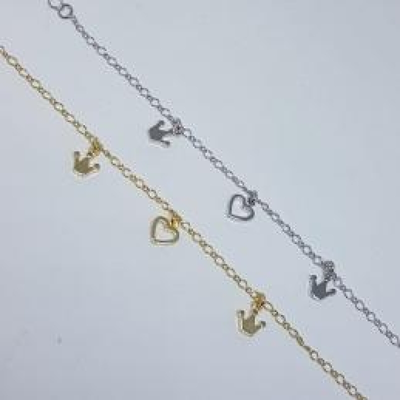 Pulseira Infantil Coroa e Coração Pendurados (14,5 cm)