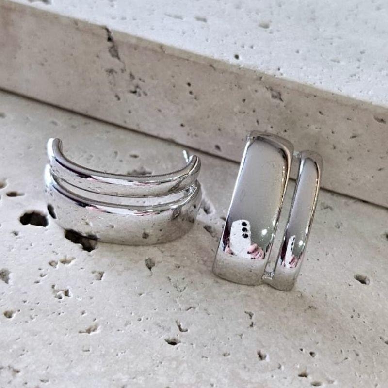 Brinco Meia Argola Dupla