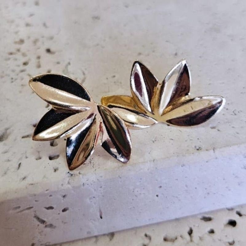 Brinco Meia Flor Media