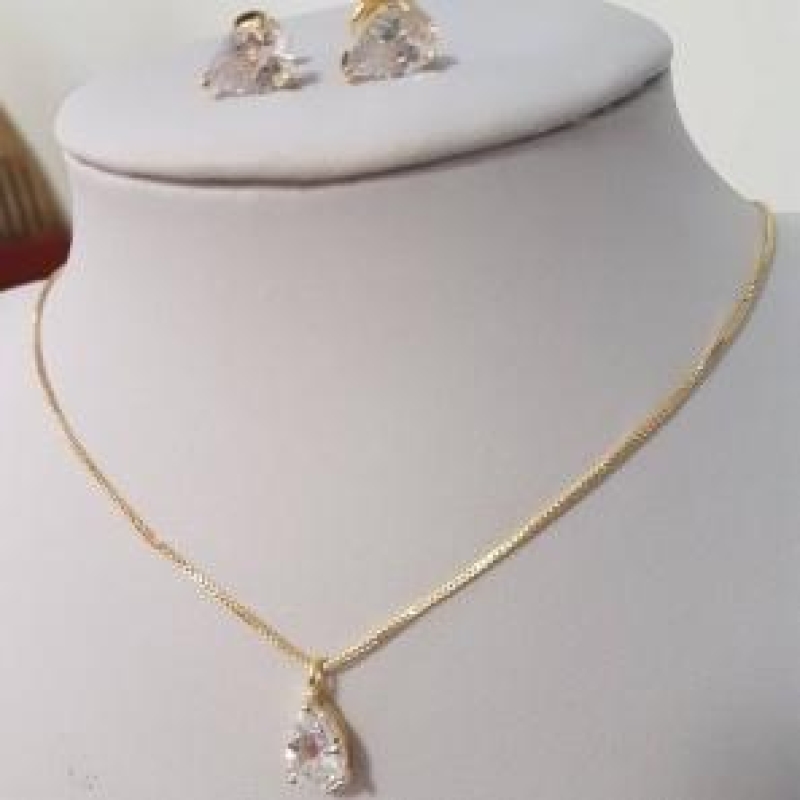 Conjunto Gota Pedra Basica 