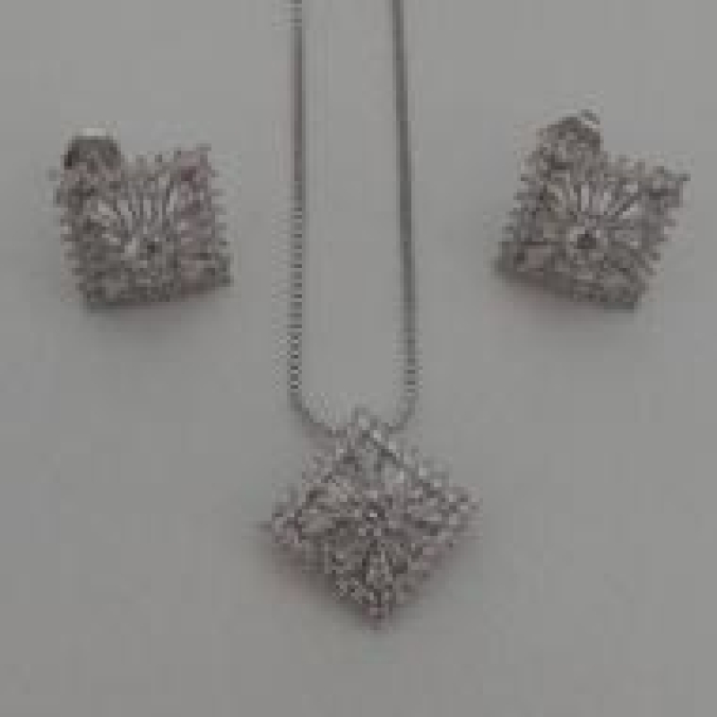 Conjunto Modelo Quadrado R