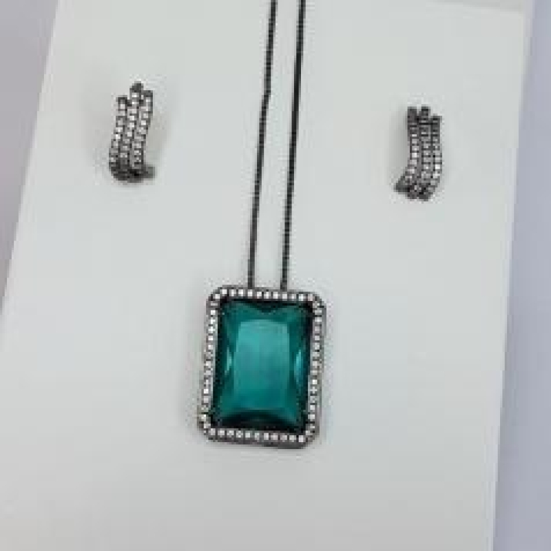 Conjunto Pedra Fusion Esmeralda