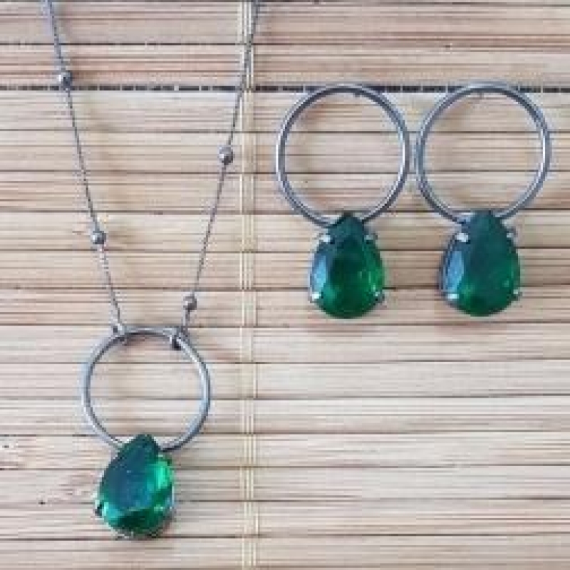 Conjunto Pedra Gota G