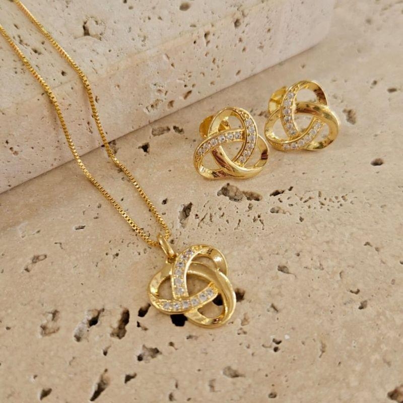 Conjunto Tres Aros Cravejado 45cm