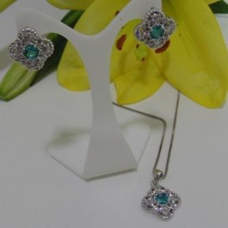 Conjunto Turmalina Brinco e Pingente 