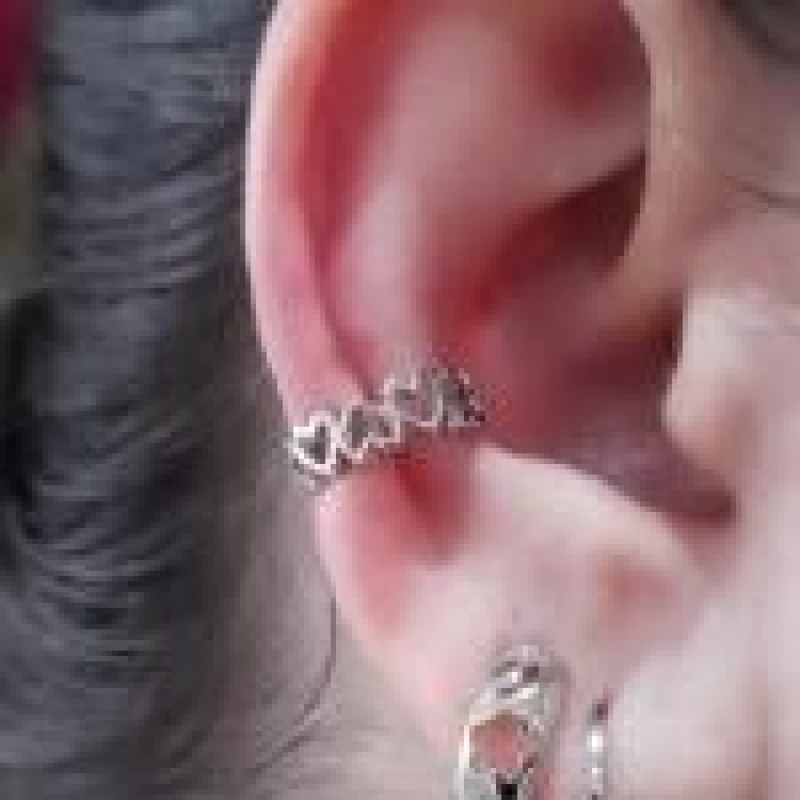 Piercing Corações Vazados 
