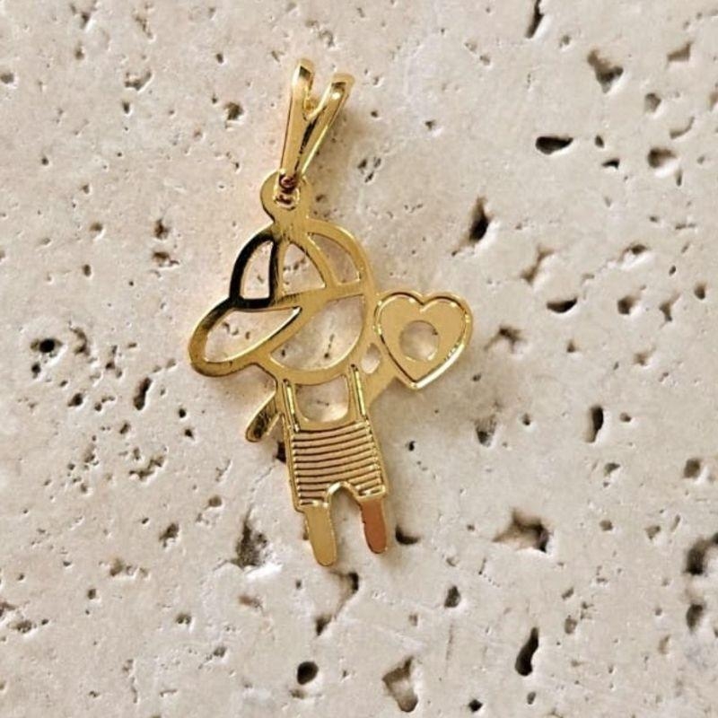 Pingente Menino Coração Chapinha (1,8x1,4cm)