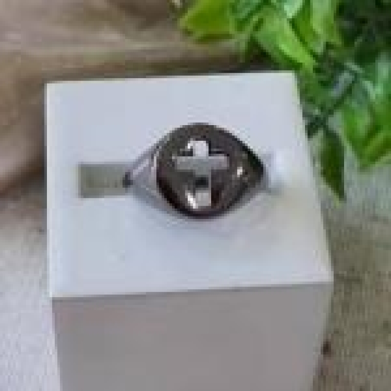 Anel Chapa com Cruz Vazada Dedinho