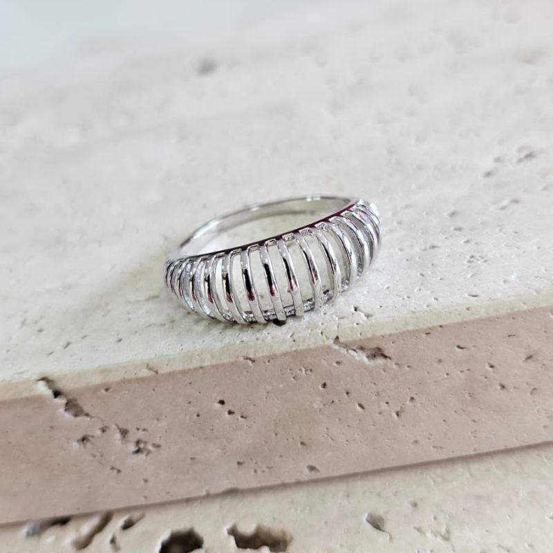 Anel Listras Vazadas Alto