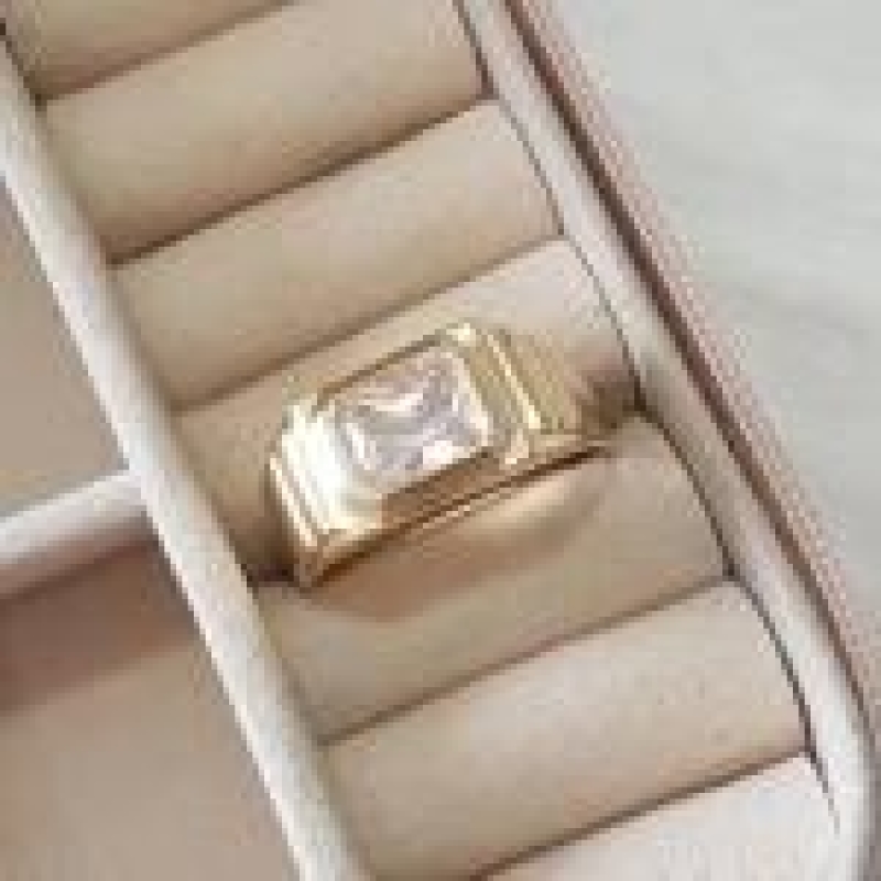 Anel Masculino com Pedra