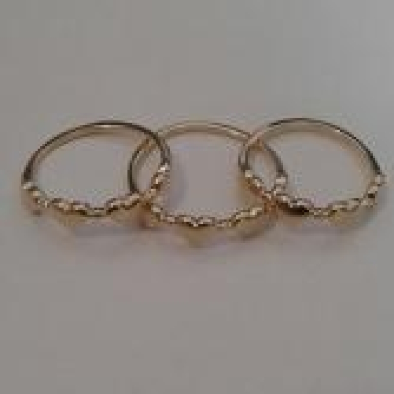 Anel Meia Aliança Corações