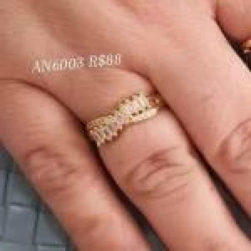 Anel Meia Aliança Navete e Zirconia 