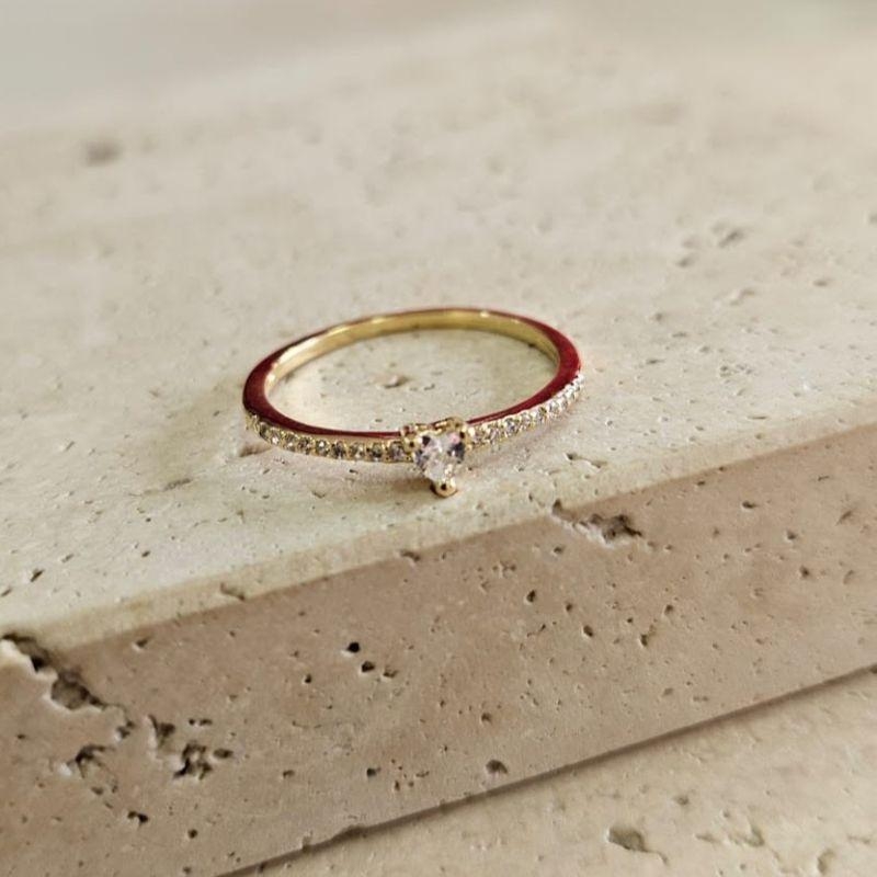 Anel Solitario Coração Cravejado