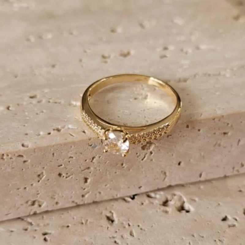 Anel Solitario Cravejado