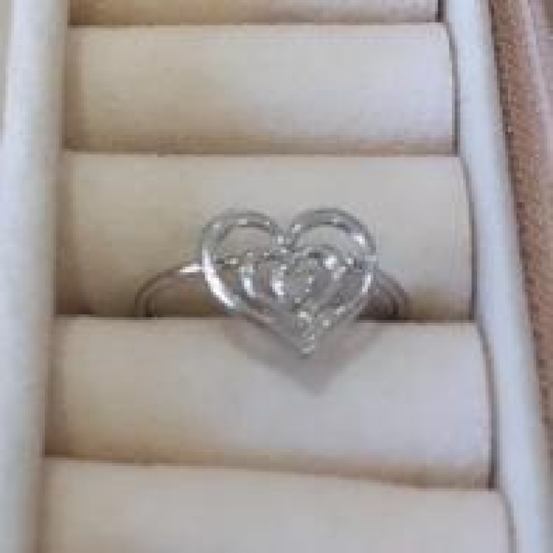 Anel Tres Corações com Aplique 