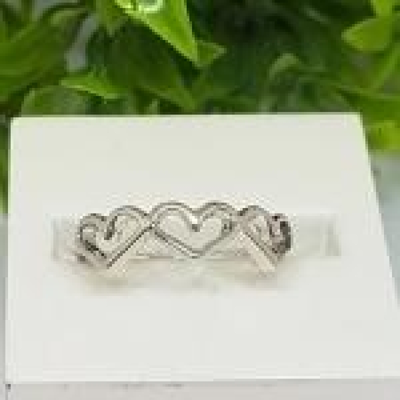 Anel Tres Corações Vazados