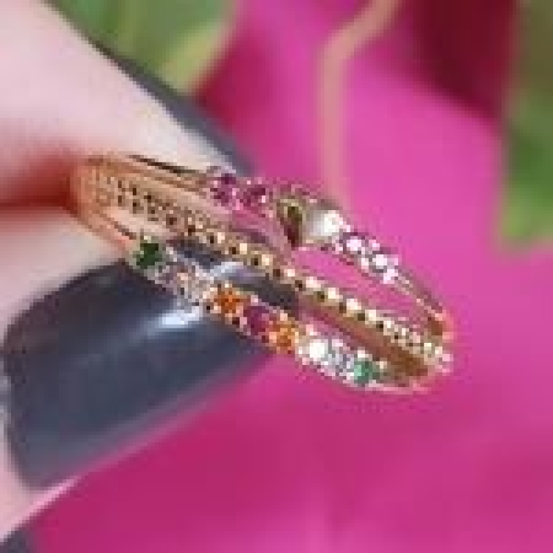 Anel Triplo Coração e Zirconias Colors