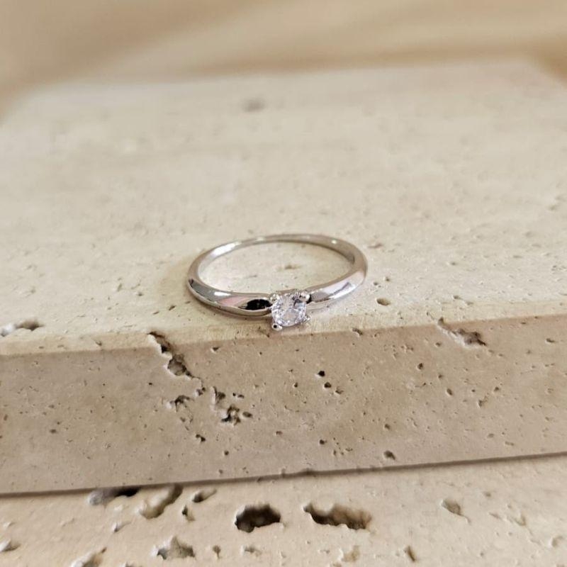 Anel Solitario Cristal Pedra Baixa