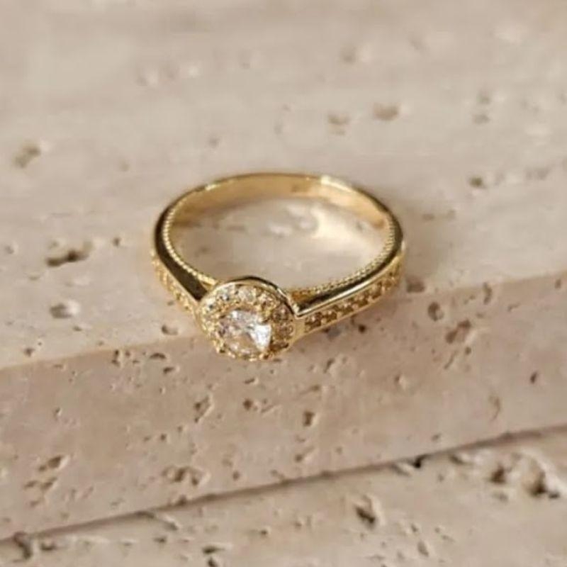 Anel Solitario Redondo Cravejado