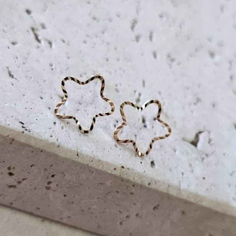 Brinco Estrela Frisada