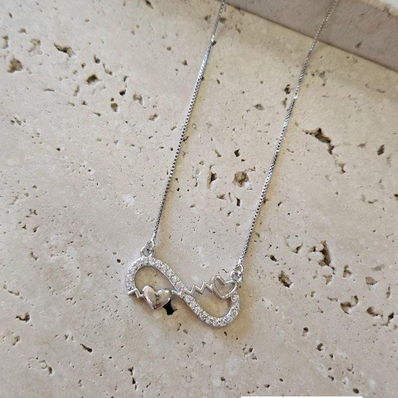 Gargantilha Infinito Coração