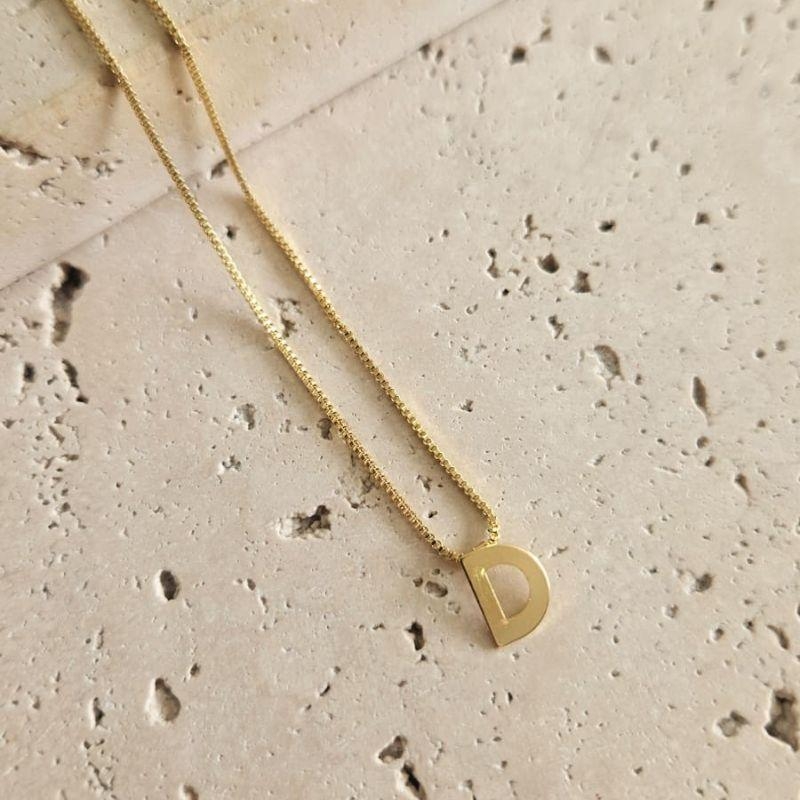 Gargantilha Letra D Mini 45cm