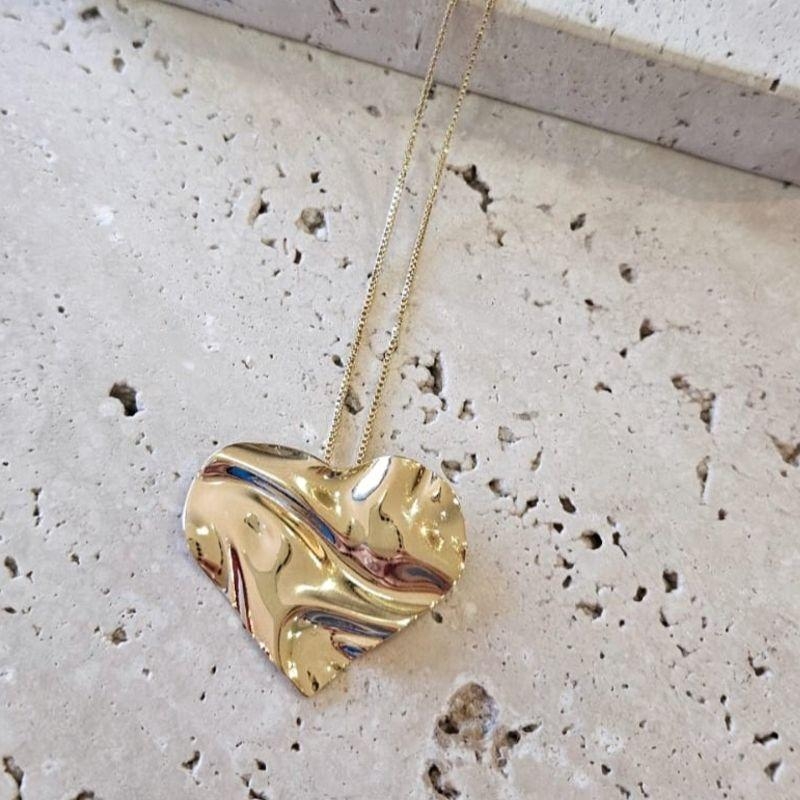 Gargantilha Maxi Coração Orgânico 45cm