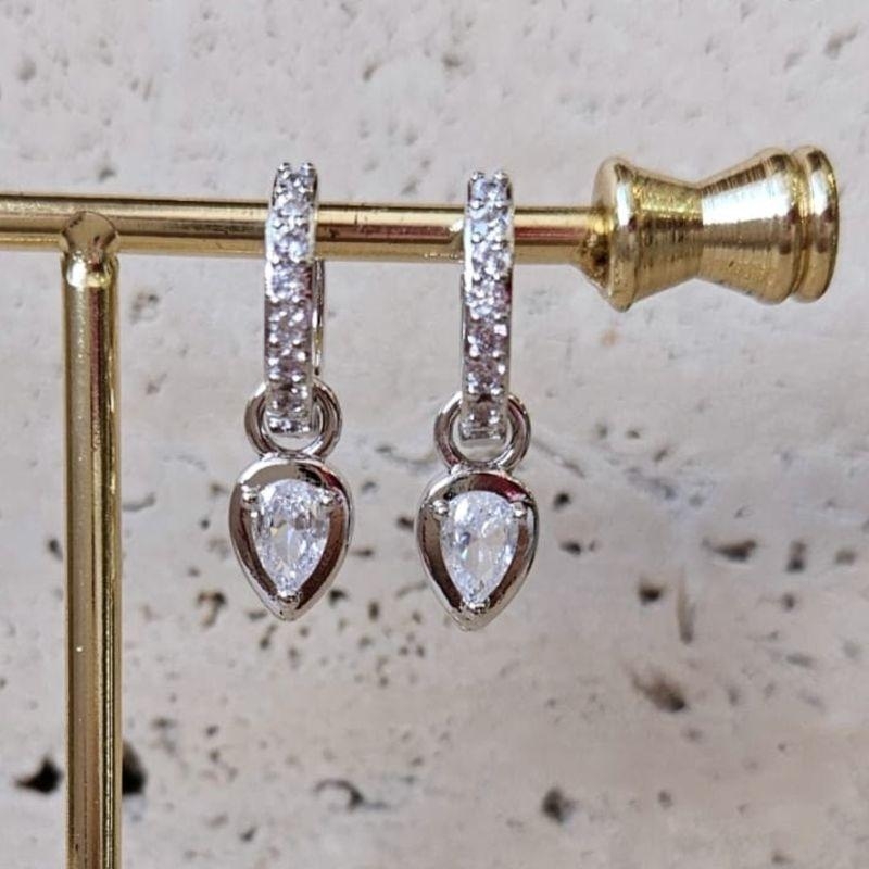 Brinco Argola Clic Gota Base Cravejada