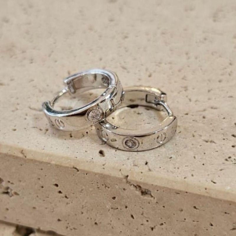 Brinco Argola Com Zirconias Pontilhadas Gde