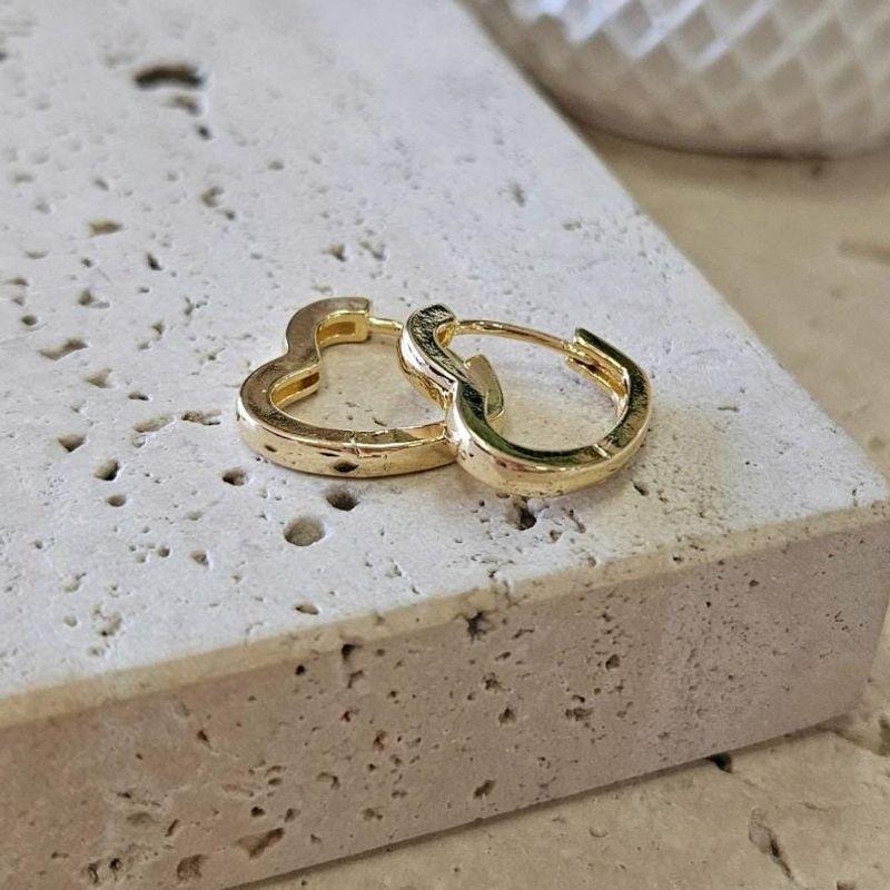Brinco Argola Coração Liso Gde