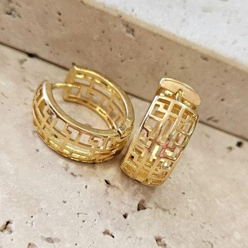 Brinco Argola Desenhada