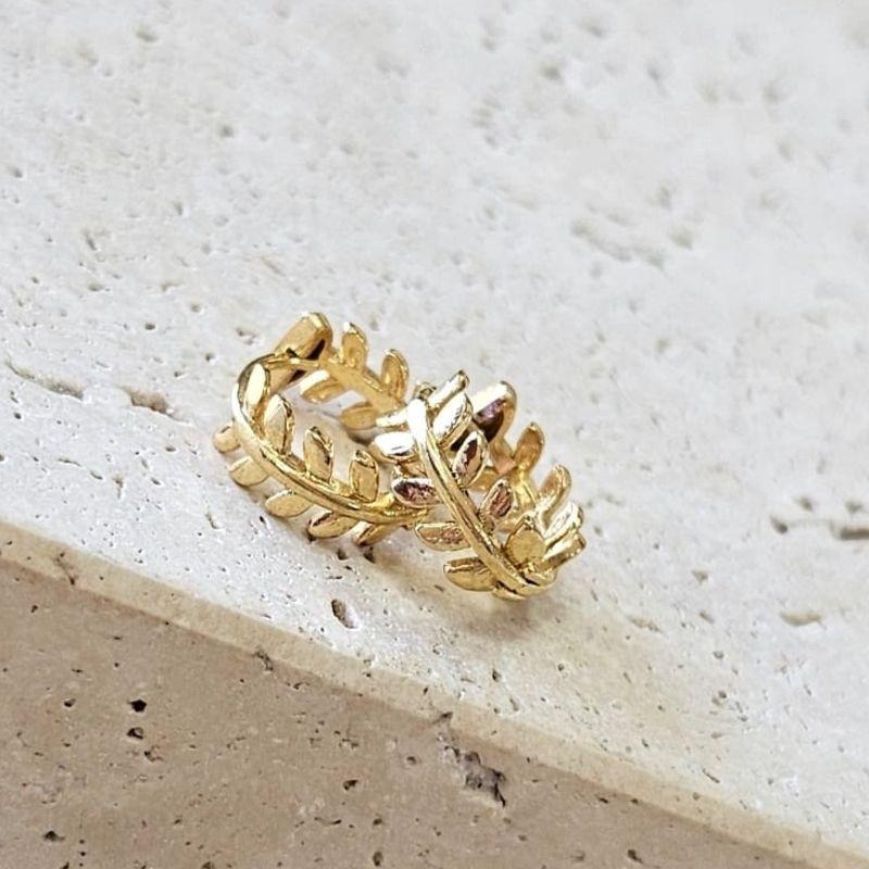 Brinco Argola Folhinhas