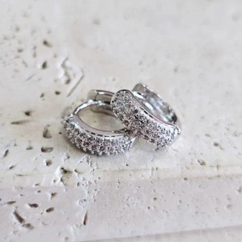 Brinco Argola Clic 3 Fileiras Cravejada