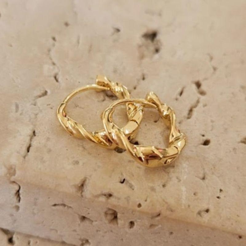 Brinco Argola Torcida M