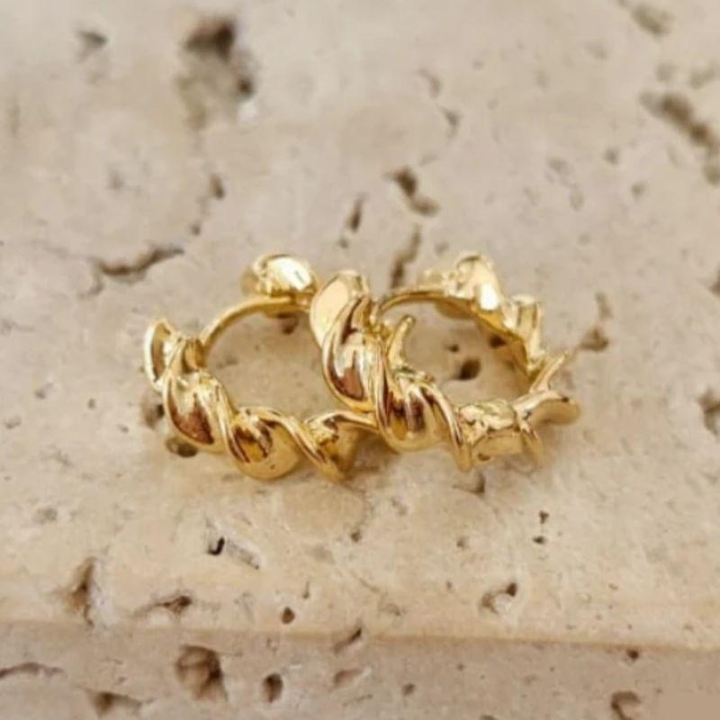 Brinco Argola Torcida Nova