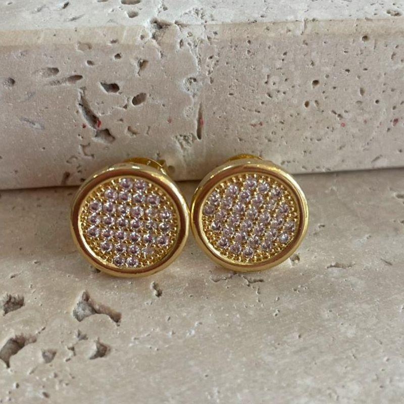 Brinco Redondo Cravejado de Zirconia