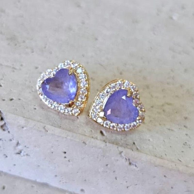 Brinco Coração Pedra Lilas Cravejado