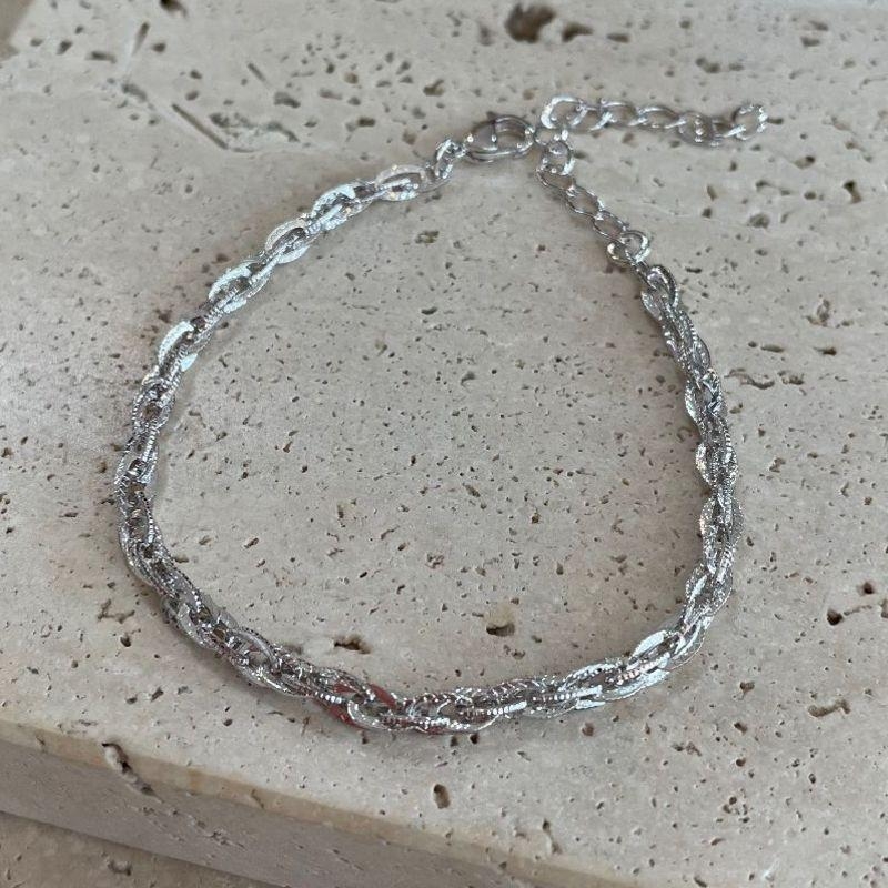 Pulseira Elos Entrelaçados