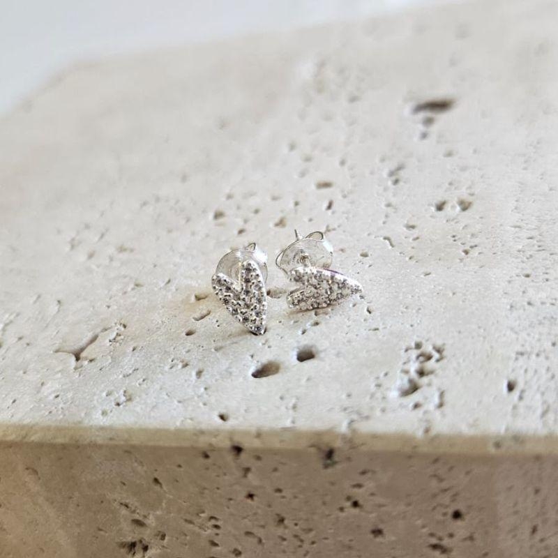 Brinco Coração Cravejado Prata M