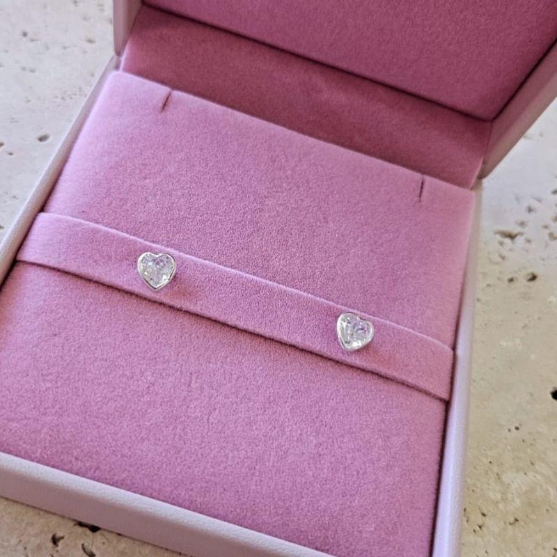 Brinco Coração no Aro 6mm Prata