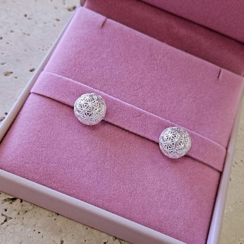 Brinco Meia Bola Renda Italiana Prata