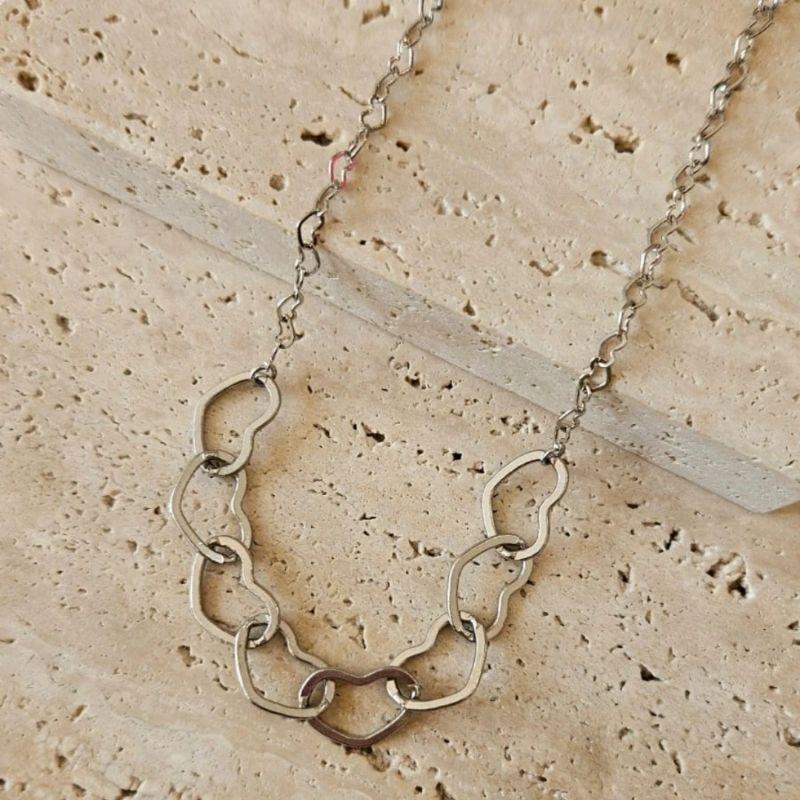 Choker Corações Vazados Gigante