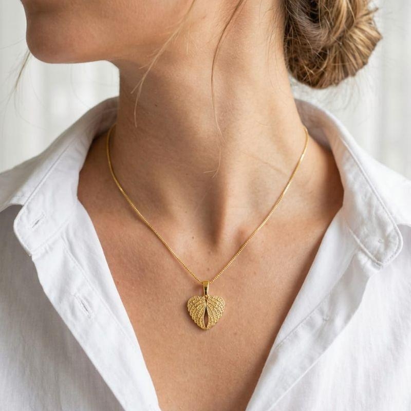 Pingente Coração com Asa Cravejada