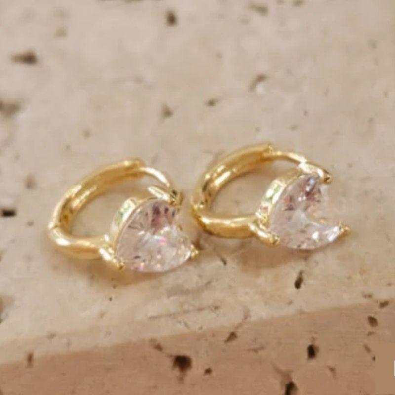 Brinco Argola Coração Pedra