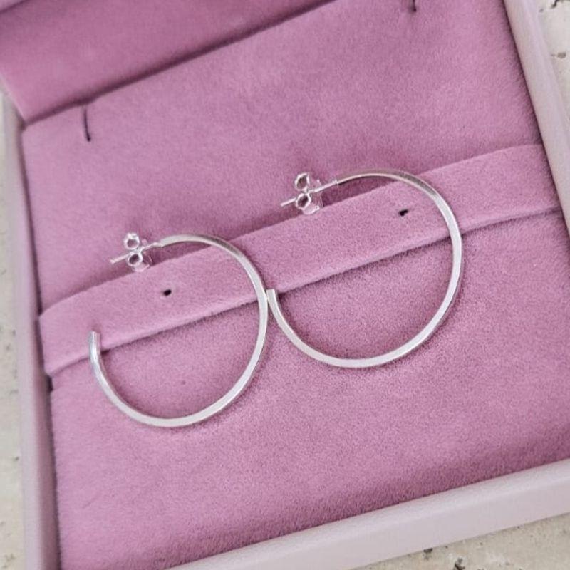 Brinco Argola Tarraxa