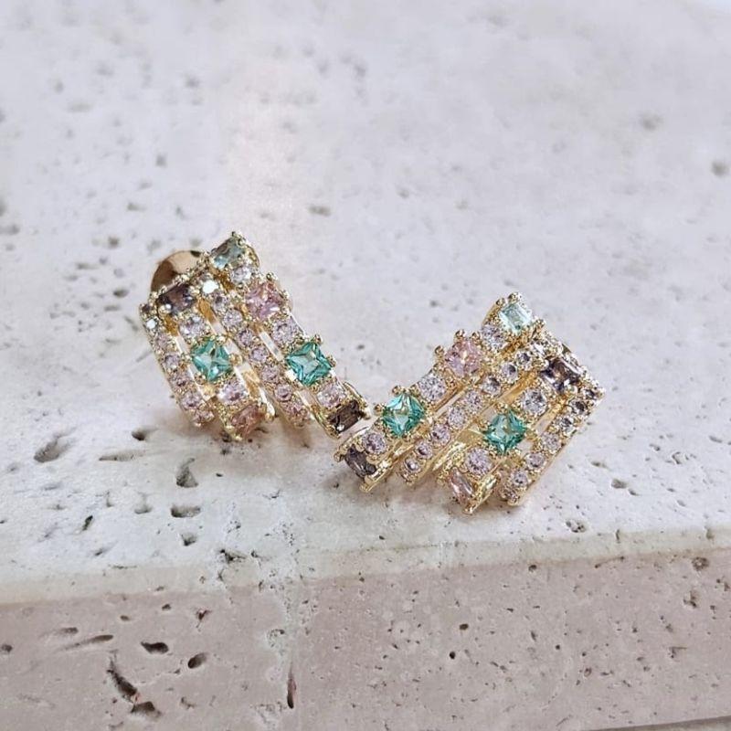 Brinco Multi Aros Cravejados Candy Color