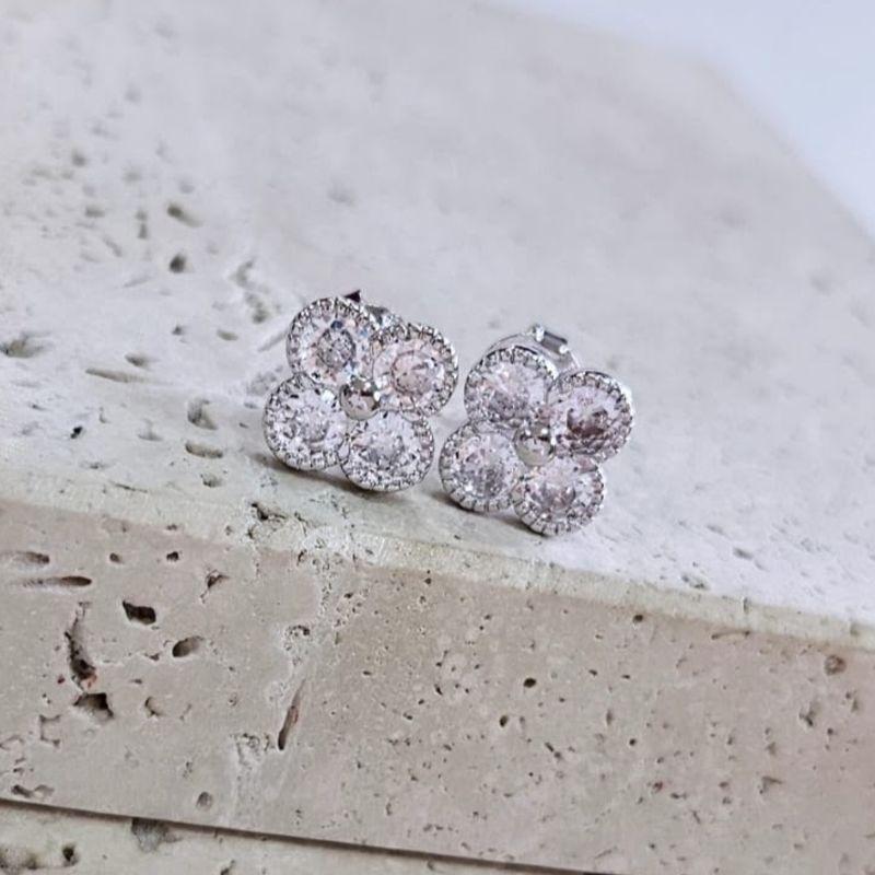 Brinco Van Cleef Cravejado Fixo Gde