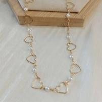 Choker Corações Vazados e Perola