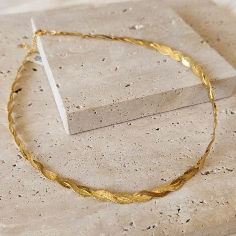 Choker Fita Trançada