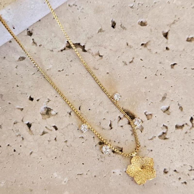 Gargantilha Florzinha com Zirconias 40+5cm